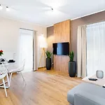 Apartamento Wonder - Z Tarasami Lub Balkonami, Blisko Kompleksu Narciarskiego Arena I Kosciola Wang *