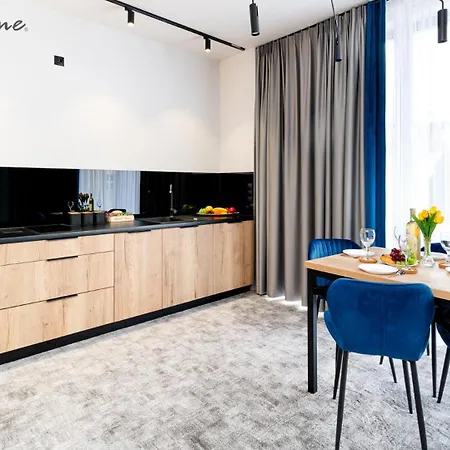 Apartment Wonder - Z Prywatna Sauna, Tarasem, Blisko Kompleksu Narciarskiego Arena I Kosciola Wang