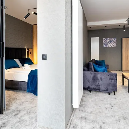 Apartment Wonder - Z Prywatna Sauna, Tarasem, Blisko Kompleksu Narciarskiego Arena I Kosciola Wang *