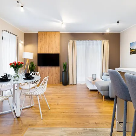 Wonder - Z Prywatną Sauną, Tarasem, Blisko Kompleksu Narciarskiego Arena I Kościoła Wang *