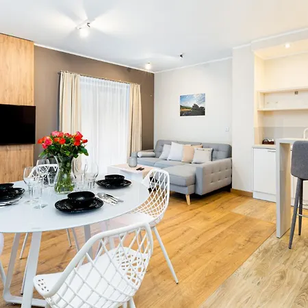 Wonder - Z Prywatną Sauną, Tarasem, Blisko Kompleksu Narciarskiego Arena I Kościoła Wang Apartament *